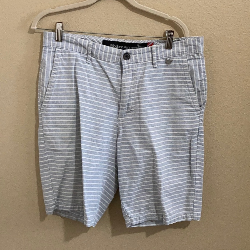 Men’s striped shorts